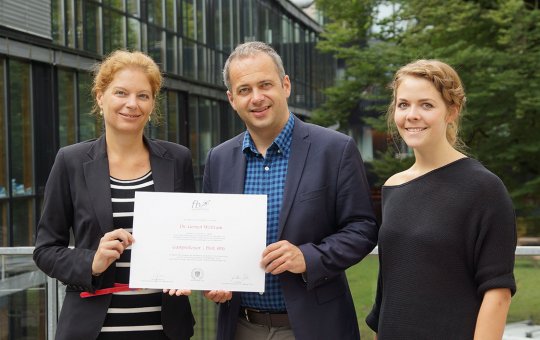 Mag. Monika Kohlhofer, Prof. Dr. Gernot Wolfram, Tamara Wohlschlager, BA, Studiengangsassistentin