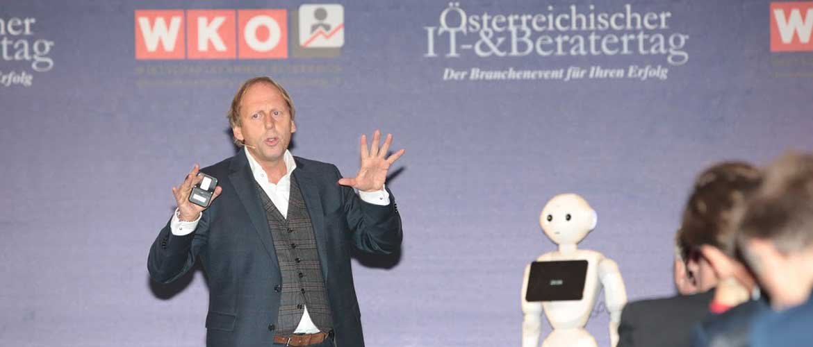 Prof. (FH) Dr. Markus W. Exler bei seinem Vortrag am 15. Österreichischen IT & Beratertag