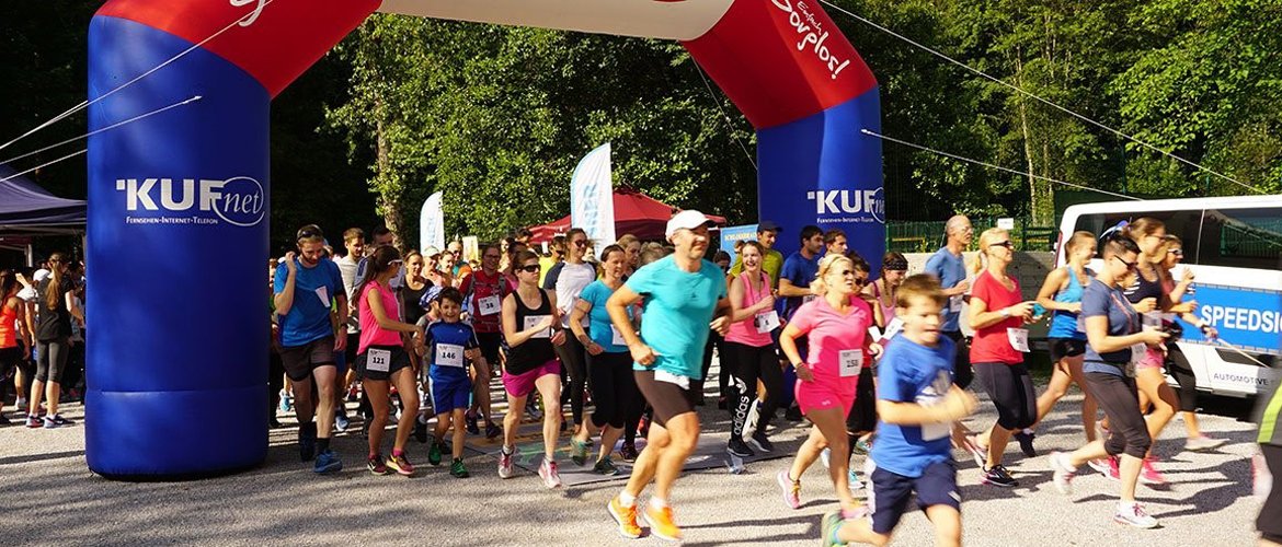 Eine Praxisprojektgruppe der FH Kufstein Tirol unterstützt den Charity Run Kufstein 2021.