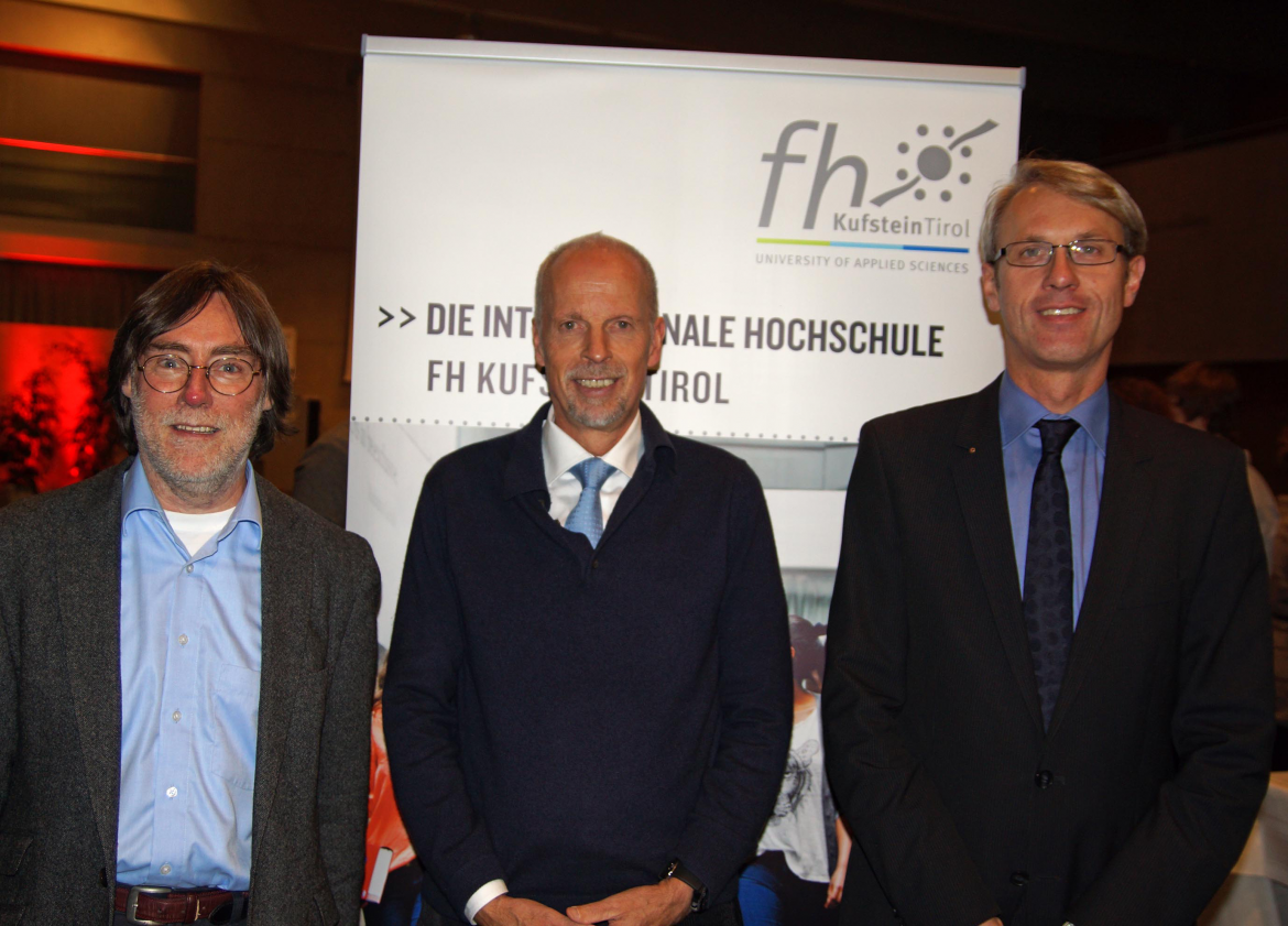 Asc. Prof. Terence Foy mit Dr. Hans-Georg Häusel und Prof. (FH) Uwe Heil