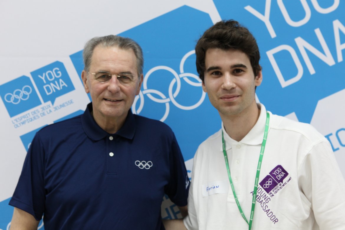 Bildunterschrift: Florian Kogler mit Jacques Rogge, Präsident des IOC – International Olympic Committee